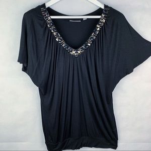 AVENUE | Jeweled Neckline Top size 14/16